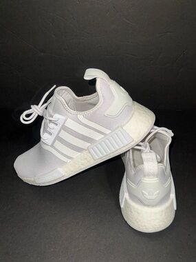 adidas I Men’s I NMD R1 I White I Lightweight Sneakers I Size 8 1/2